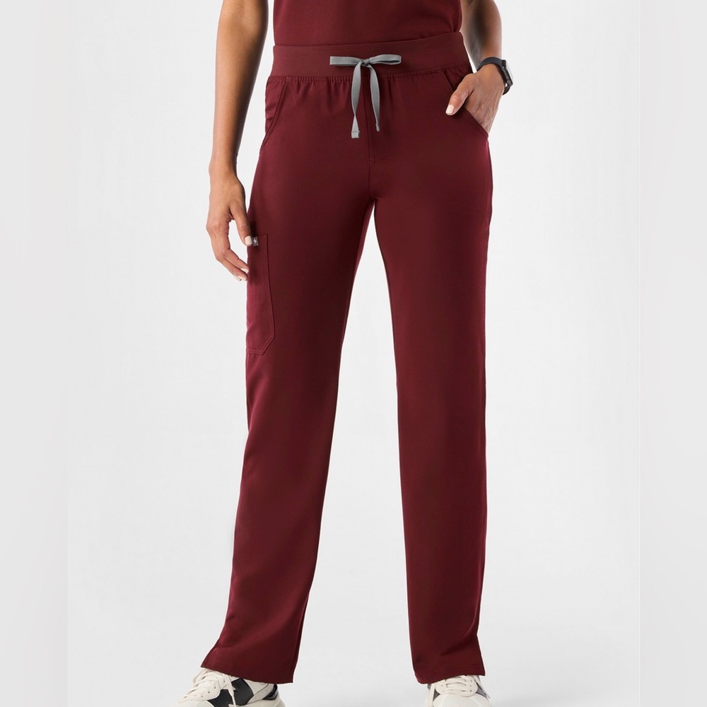 Figs Women's Burgundy Kade Scrub Pants